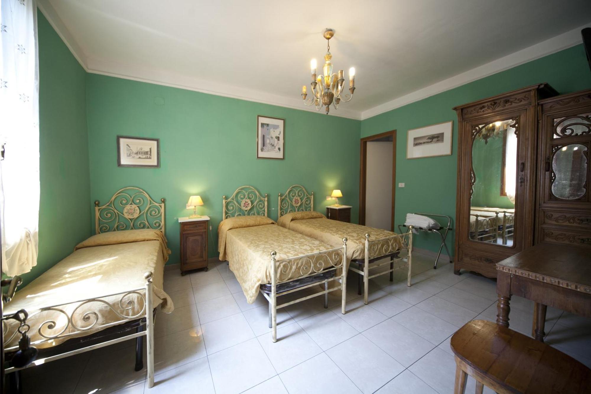 Hotel Merlini Florence Bilik gambar